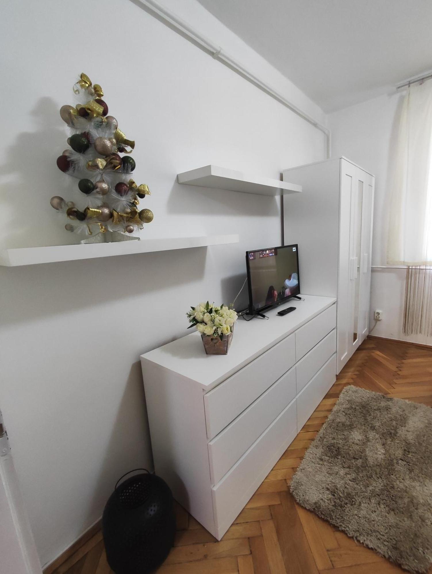 Heni Apartman Nagykanizsa Extérieur photo