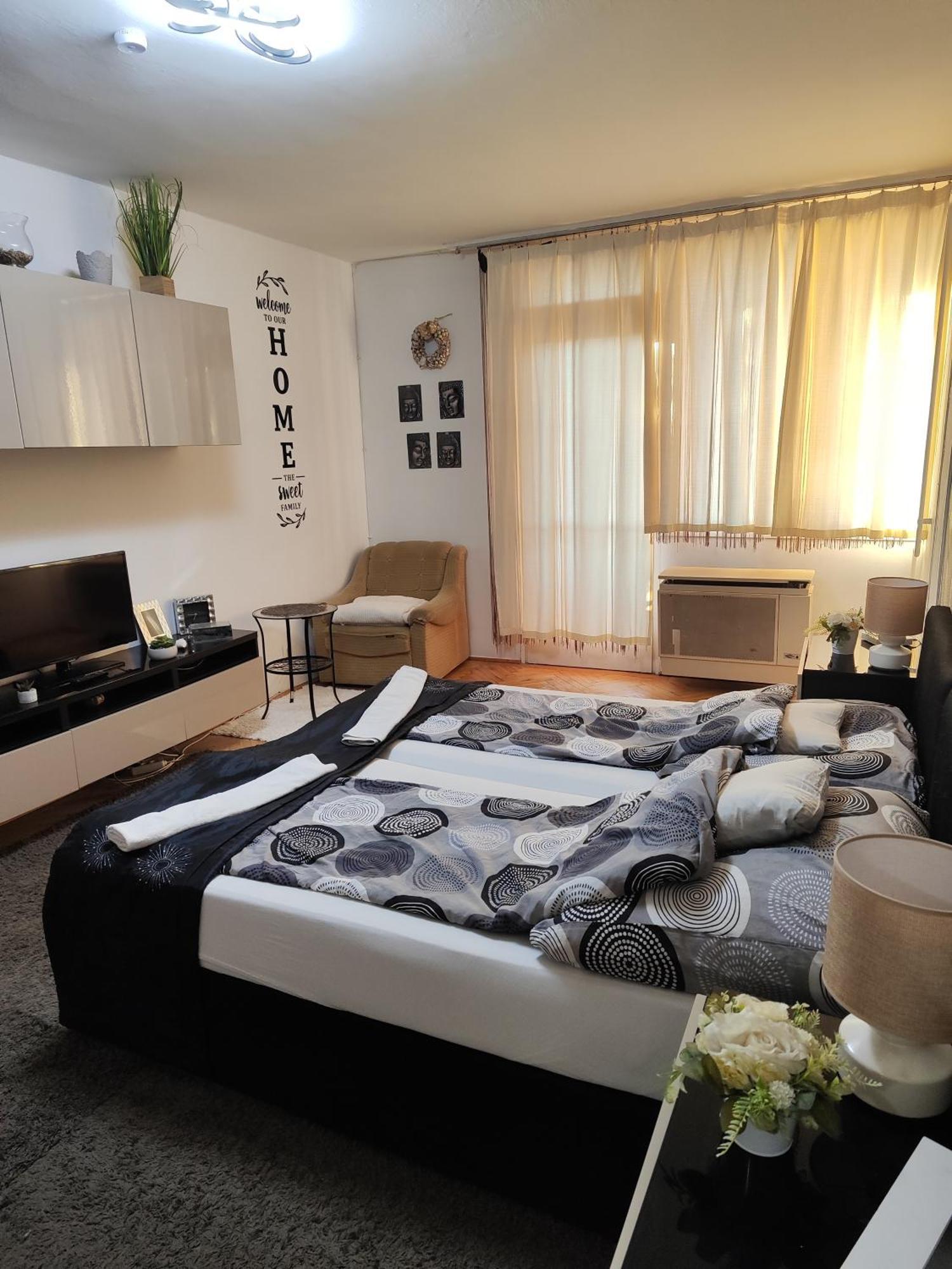 Heni Apartman Nagykanizsa Extérieur photo