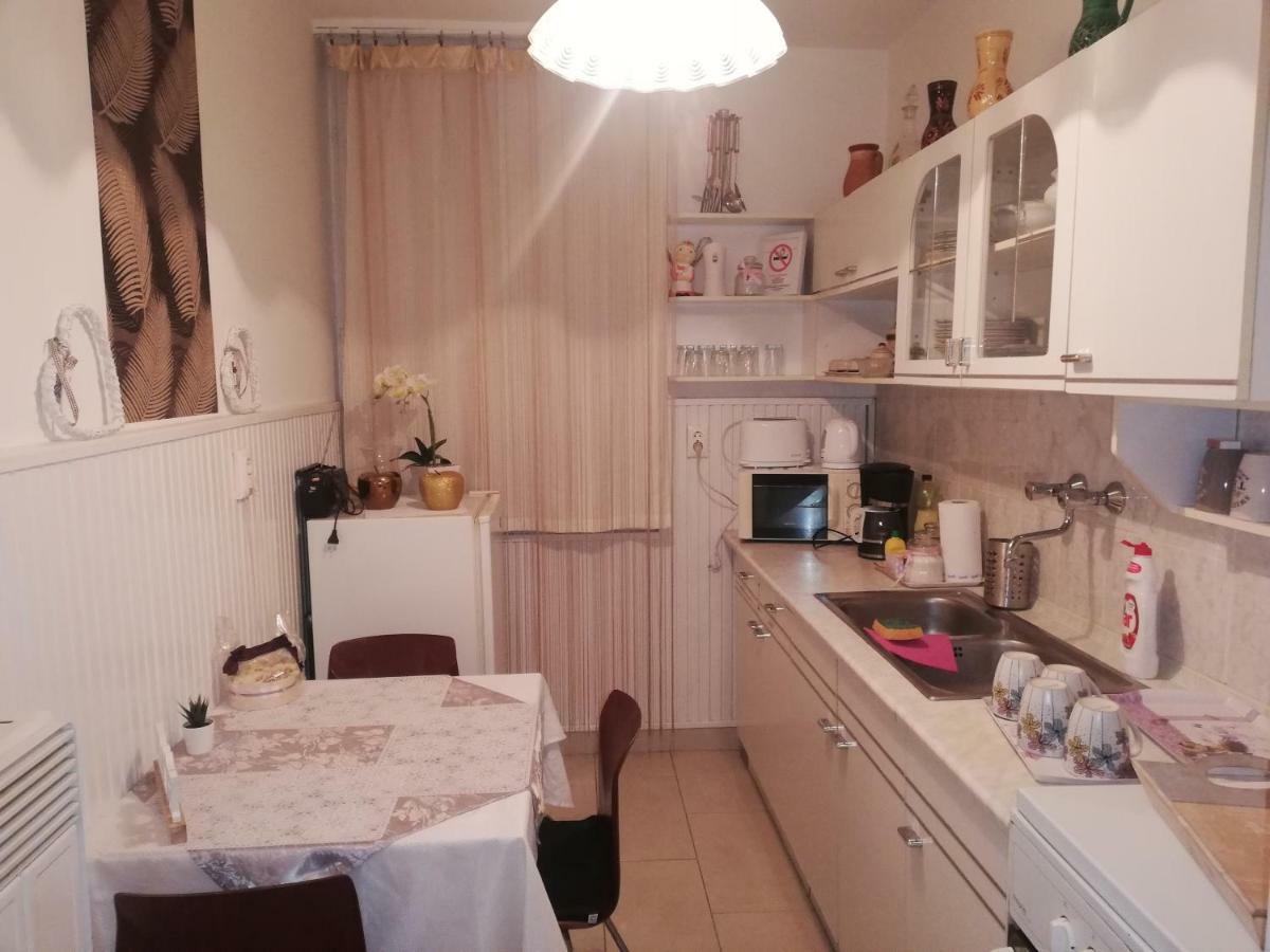 Heni Apartman Nagykanizsa Extérieur photo